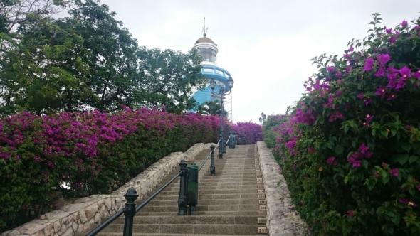 Leuchtturm von Las Peñas, 444 (nummerierte) Stufen bis zur Aussichtsplattform